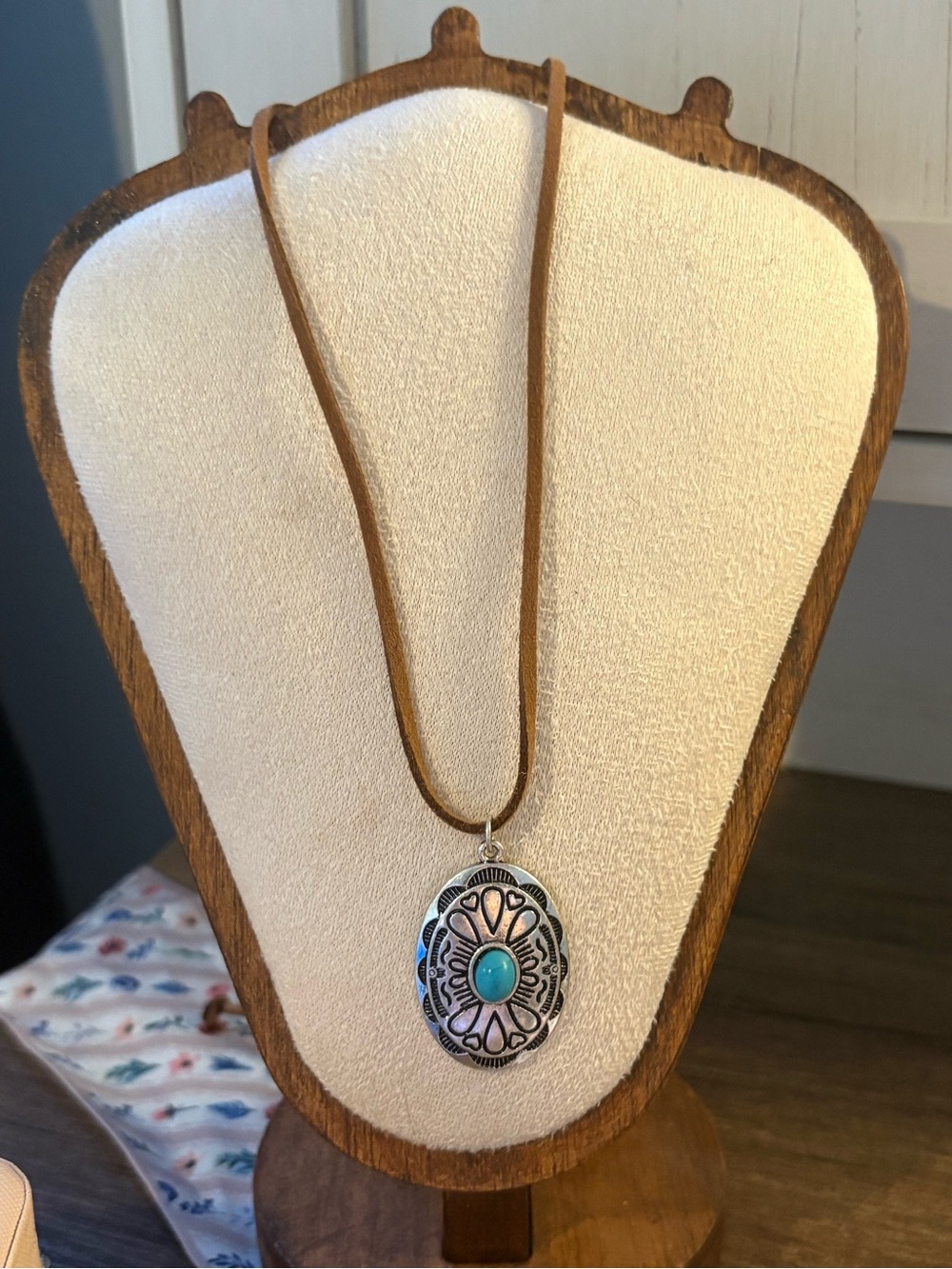 Turquoise Stone Oval Pendant Necklace - Unbranded